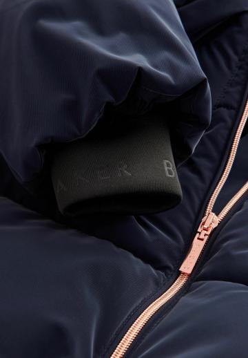 Зимняя куртка