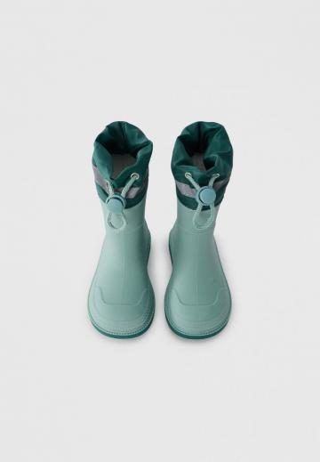 Резиновые сапоги