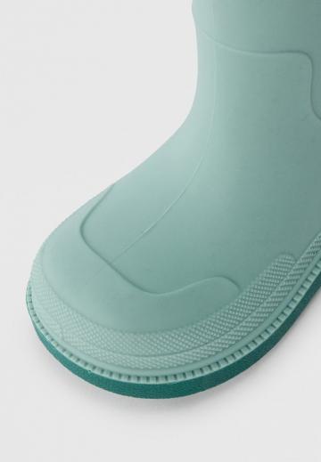 Резиновые сапоги