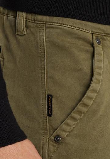 Брюки с накладными карманами