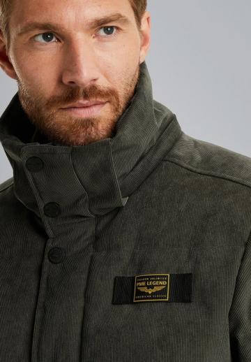 Зимняя куртка