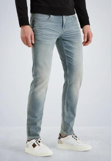 Узкие джинсы