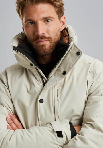 Зимняя куртка