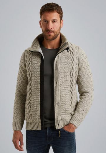 Вязаная кофта