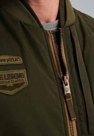 Куртка бомбер