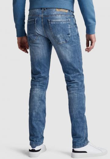 Узкие джинсы