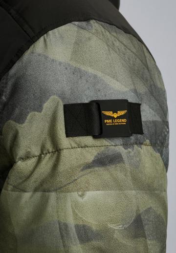 Зимняя куртка