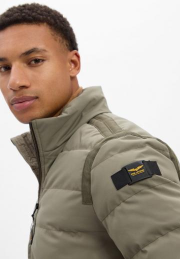 Зимняя куртка