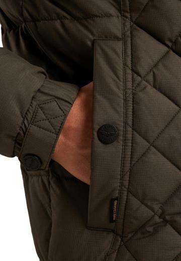 Зимняя куртка