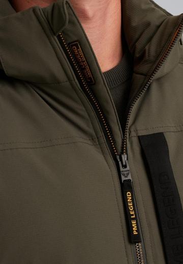 Зимняя куртка