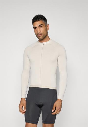 Спортивная форма