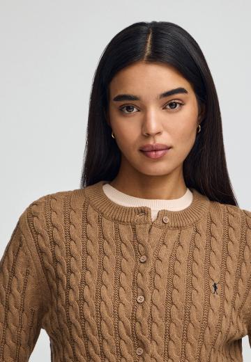 Вязаная кофта