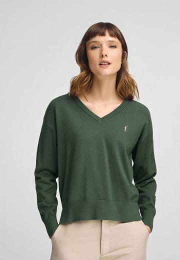 Пуловер с вырезом V