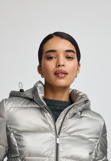 Зимняя куртка