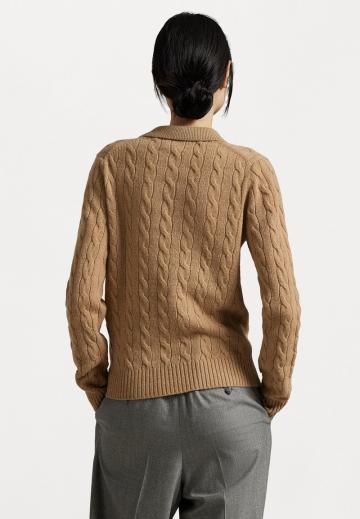 Пуловер с воротником поло