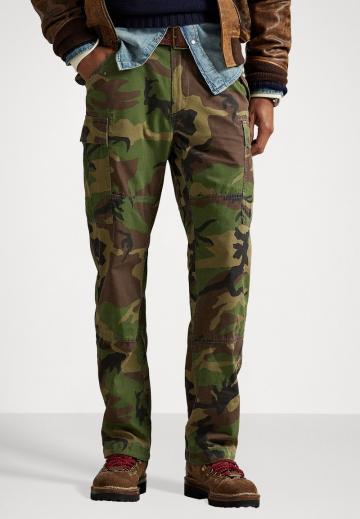 Брюки с накладными карманами