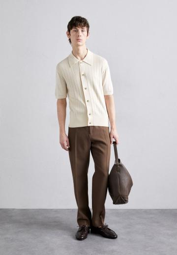 Ботинки на шнуровке