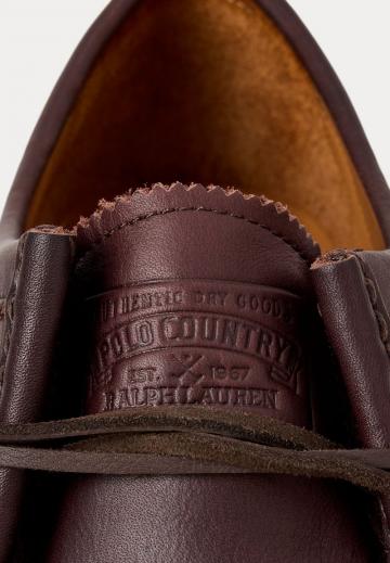 Ботинки на шнуровке