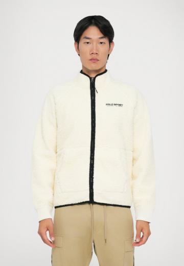 Флисовая куртка