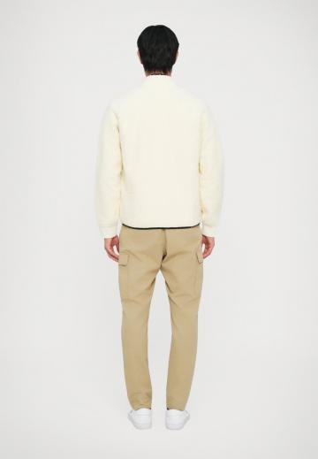 Флисовая куртка