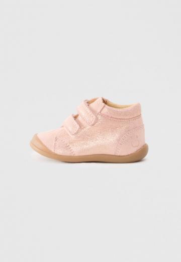 Детская обувь