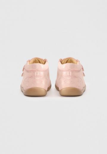 Детская обувь