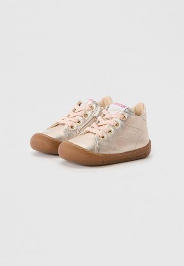 Детская обувь