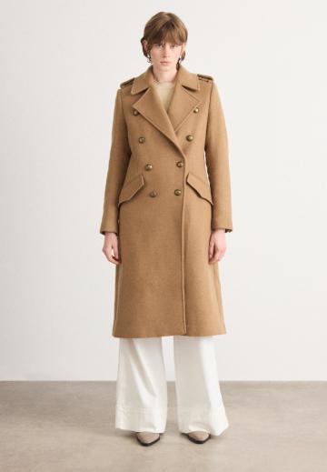 Шерстяное пальто