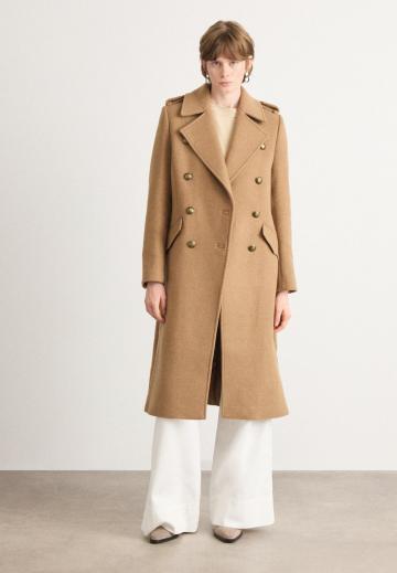 Шерстяное пальто