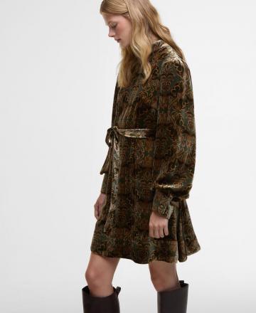 Короткое платье