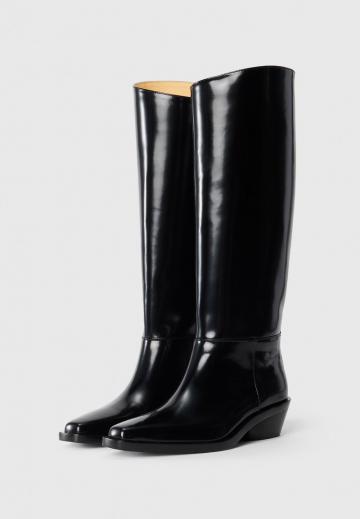 Ковбойские сапоги