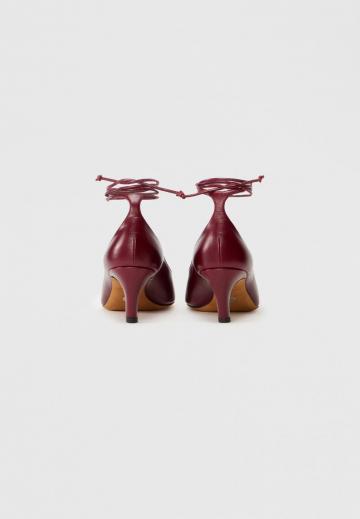 Туфли с ремешком