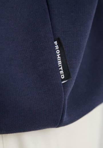 Пуловер с капюшоном