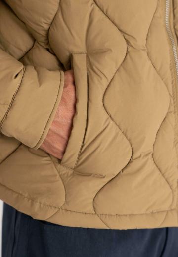 Зимняя куртка