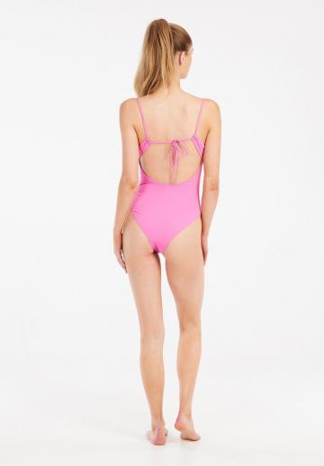 Слитный купальник