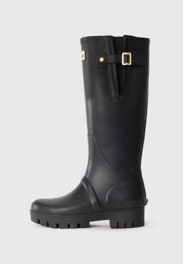 Резиновые сапоги