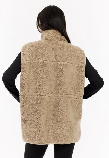 Длинный жилет