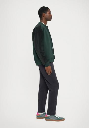 Куртка бомбер