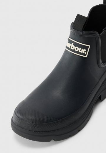 Резиновые сапоги