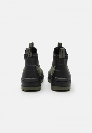 Резиновые сапоги