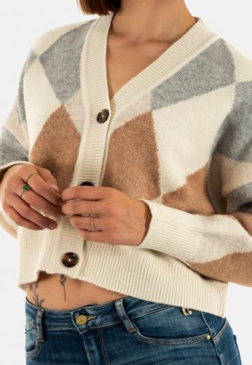 Вязаная кофта