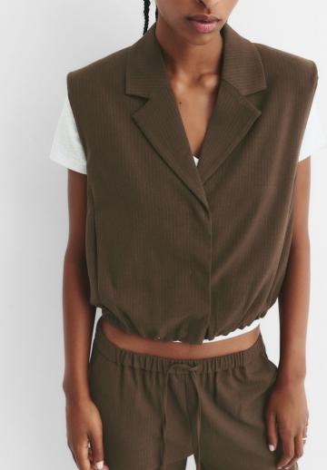 Короткая куртка