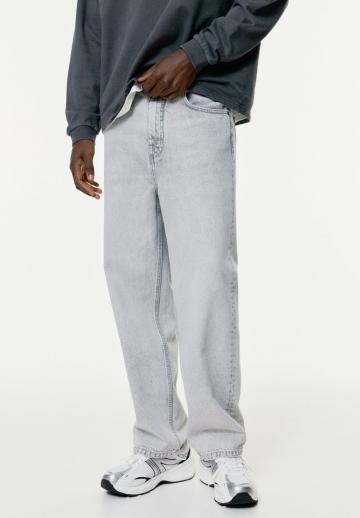 Свободные джинсы