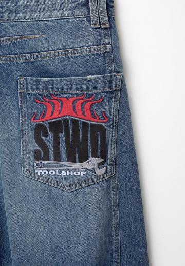 Свободные джинсы