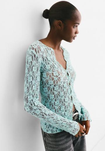 Кружевная блузка