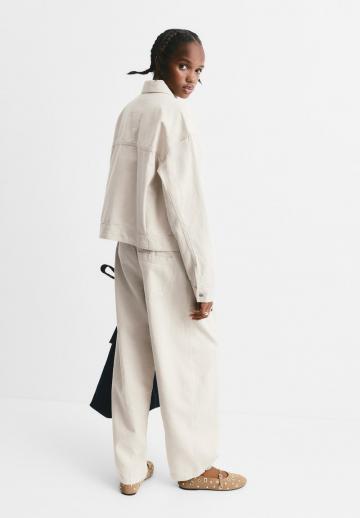 Куртка с накладнымит карманами