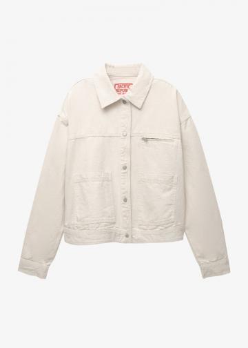 Куртка с накладнымит карманами