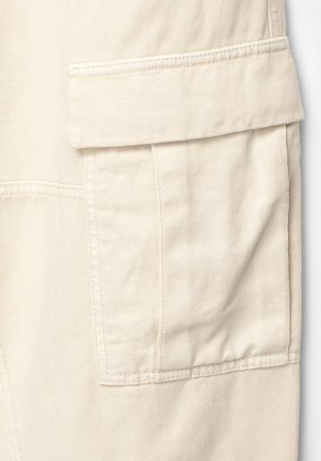 Брюки с накладными карманами