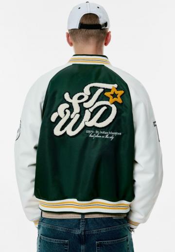 Куртка бомбер