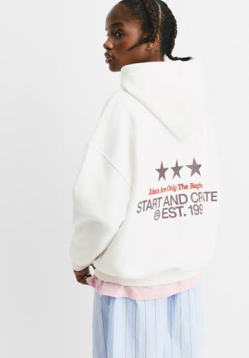 Пуловер с капюшоном